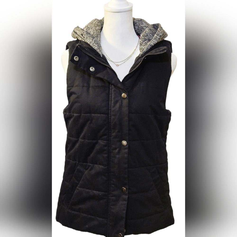 Love Tree Black Quilted Vest